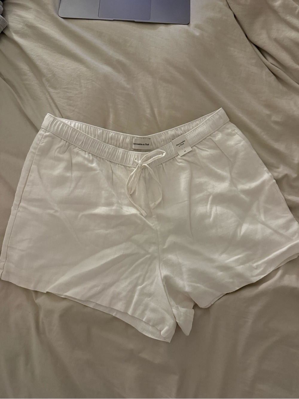Abercrombie White Linen Shorts